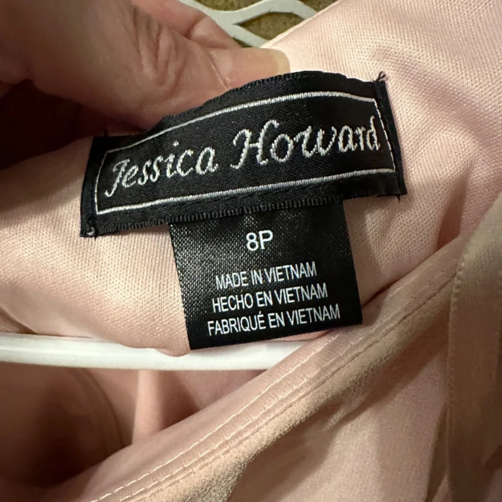 Dress - Picture 3 of 3